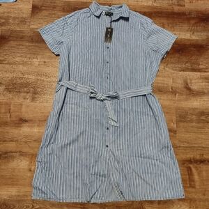 NWT!! DG2 by Diane Gilman Striped Blue and White Midi Dress 3X